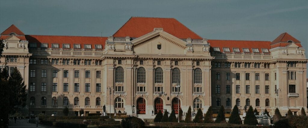 benefits-of-going-to-harvard-university-for-students