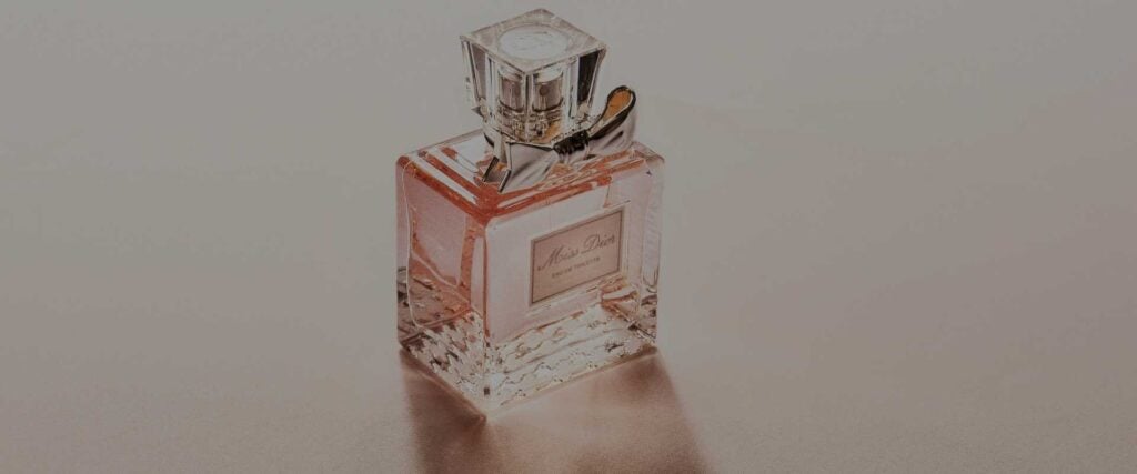 Study fragrance creation in the UK: Top Perfumery Courses